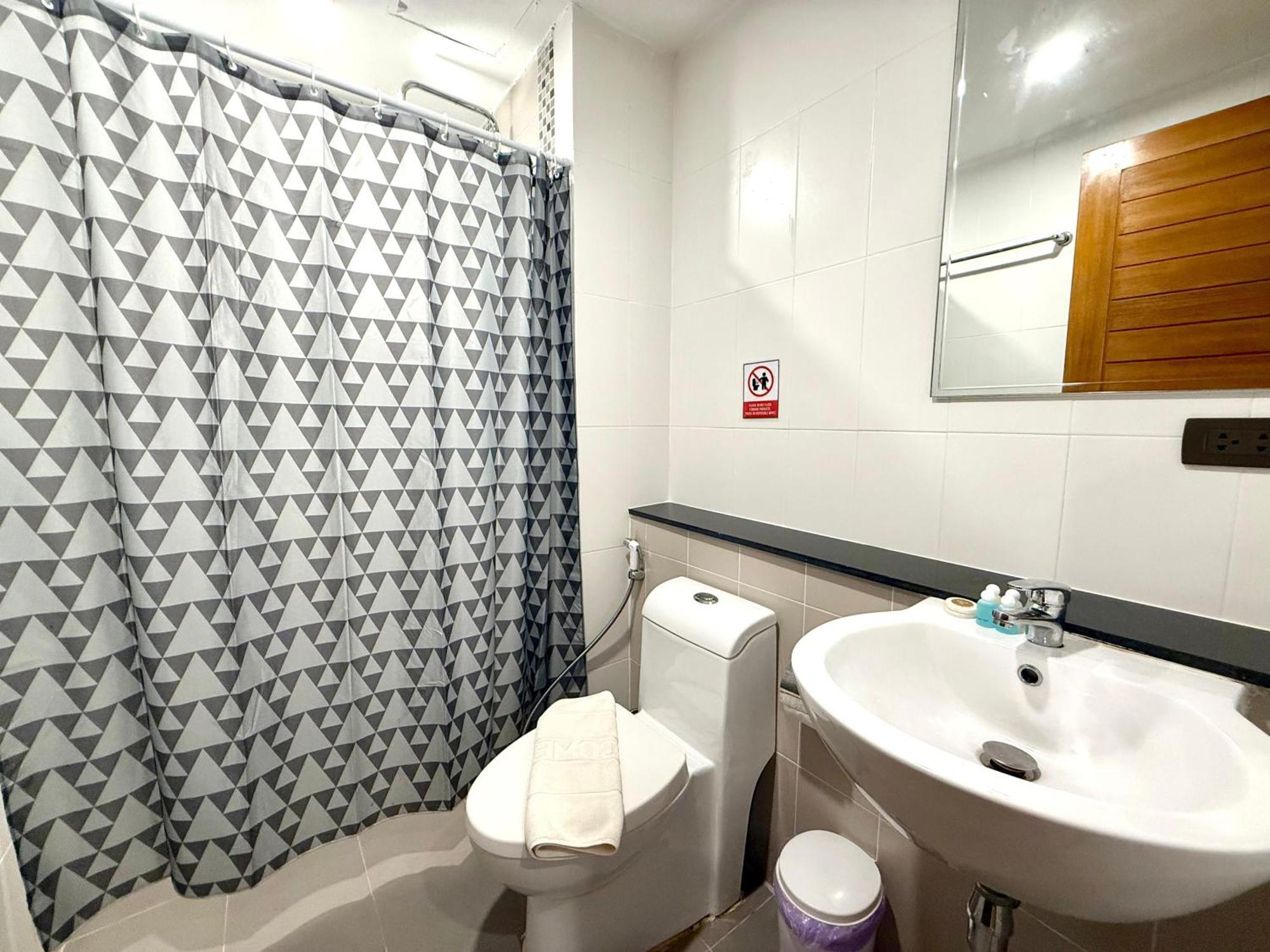 Standard King Room,1700135880:JPEG